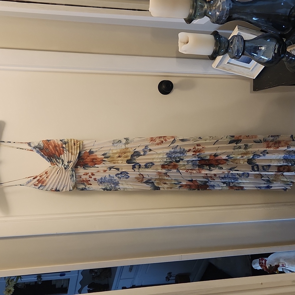 Dress/Summer/Floral maxi